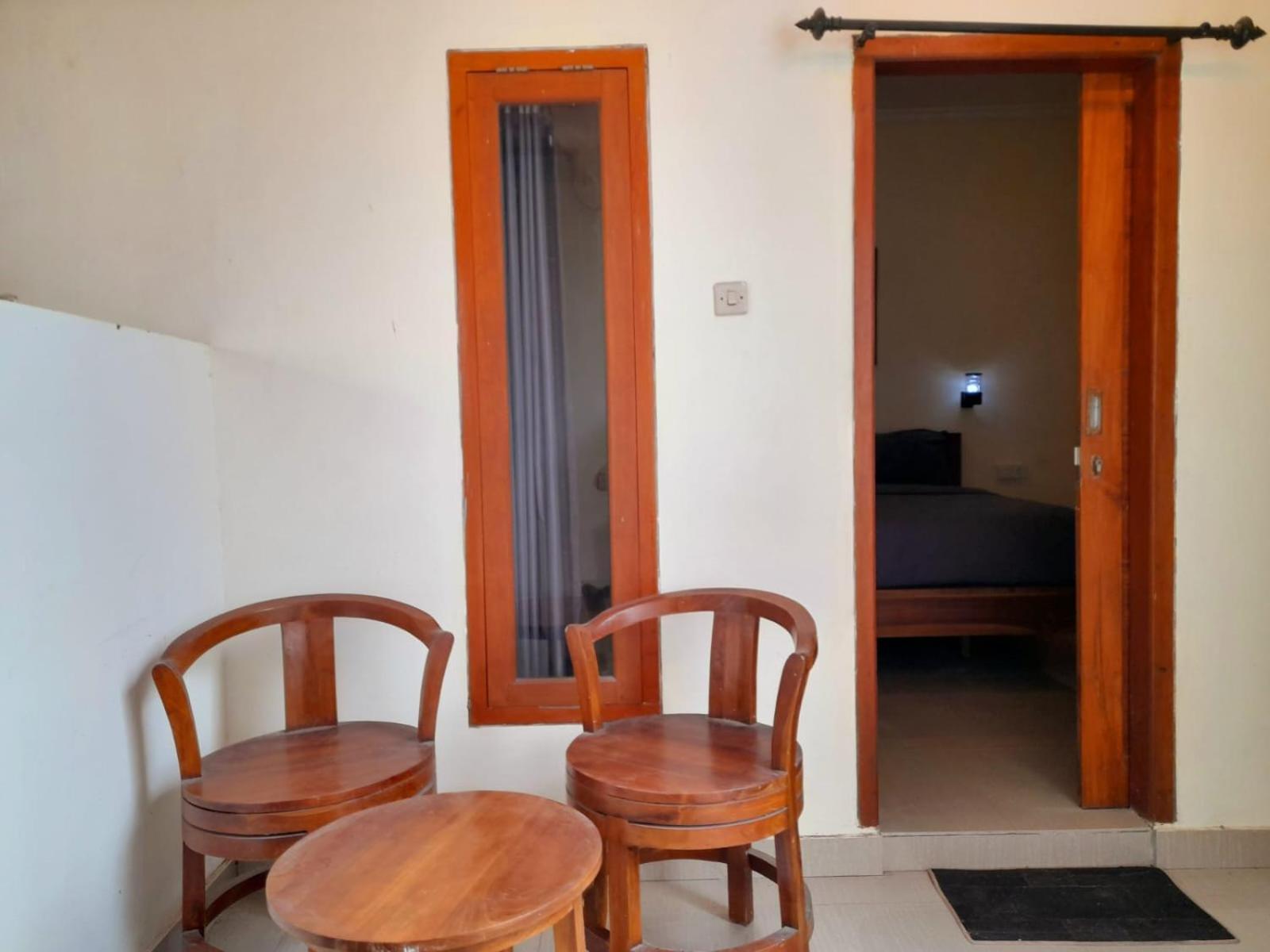 Sindhu Mesari Bungalow Toyapakeh Exterior photo